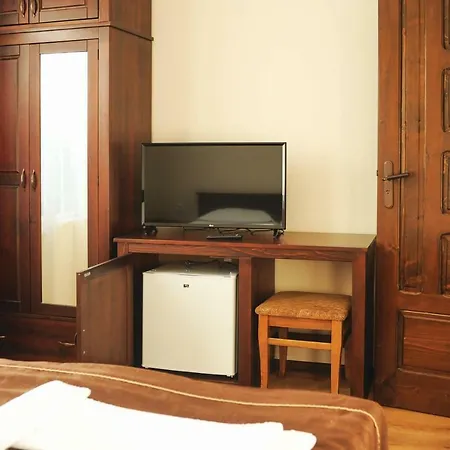 Къща за гости за гости в къща камелия Пампорово