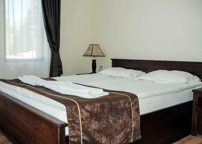 за гости в къща камелия 3* Пампорово